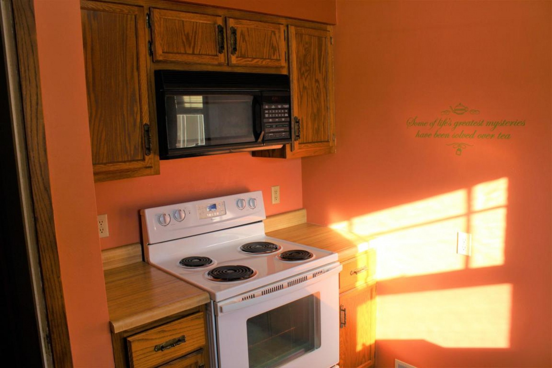 423 Kasan Avenue, Volga, SD 57071