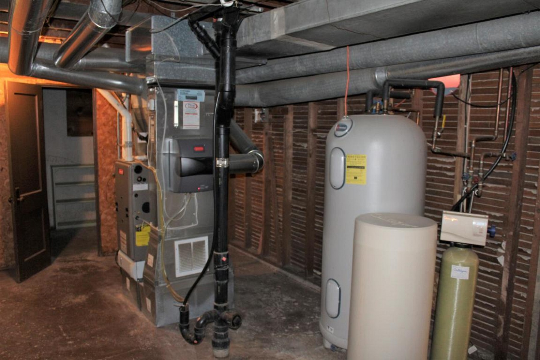 423 Kasan Avenue, Volga, SD 57071