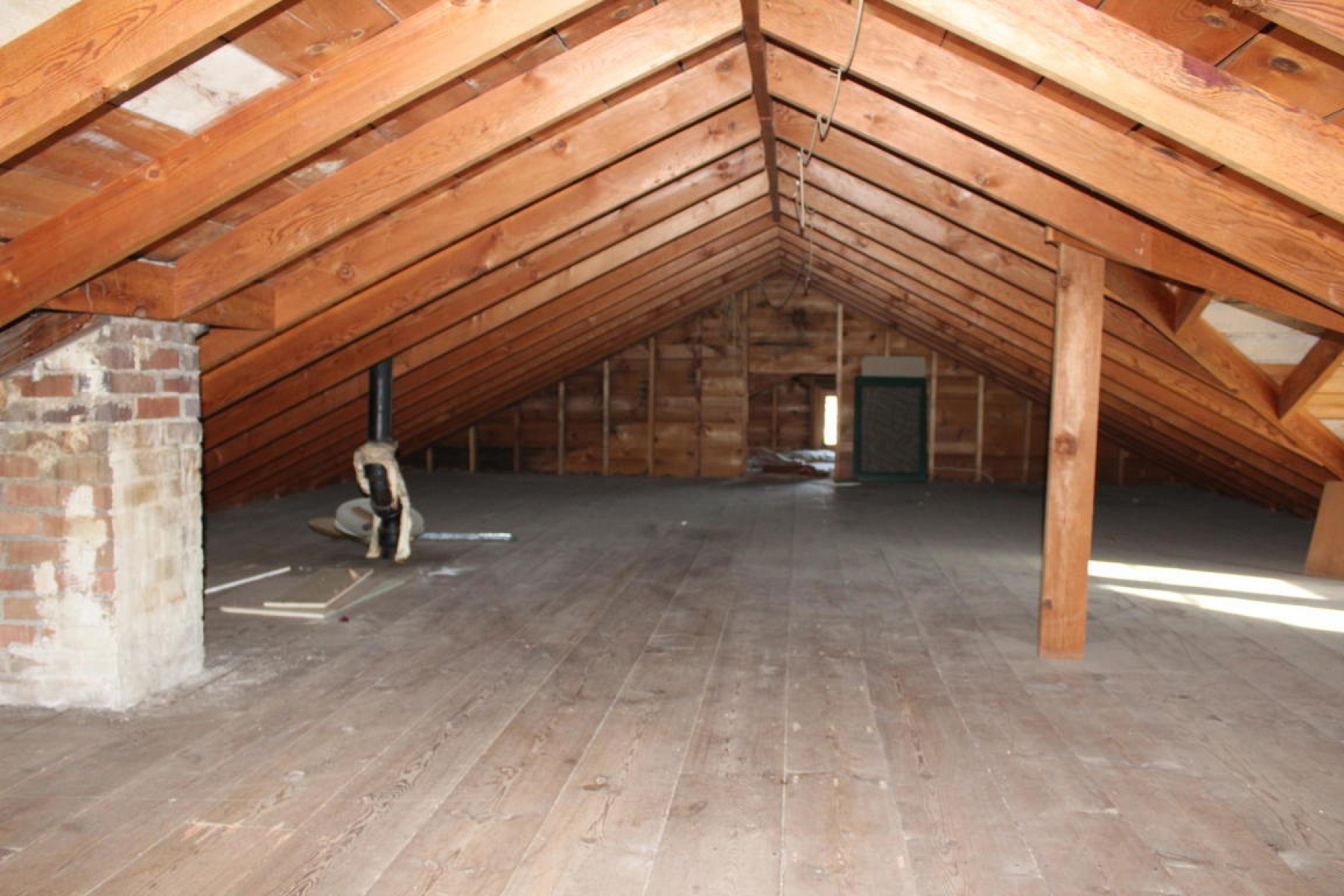 423 Kasan Avenue, Volga, SD 57071