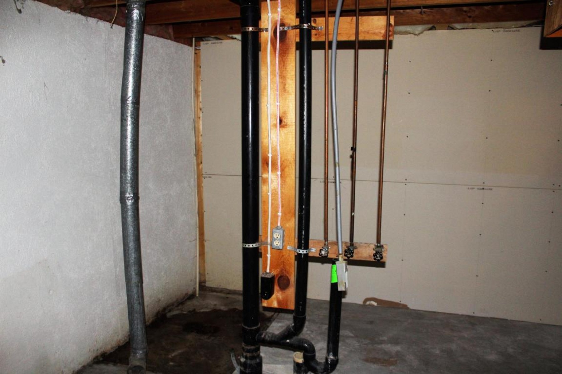 1504 Calumet Road, Brookings, SD 57006