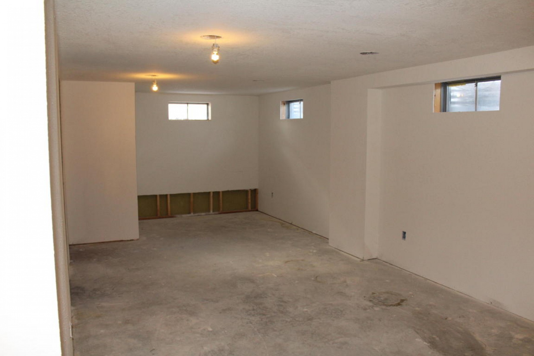 1504 Calumet Road, Brookings, SD 57006