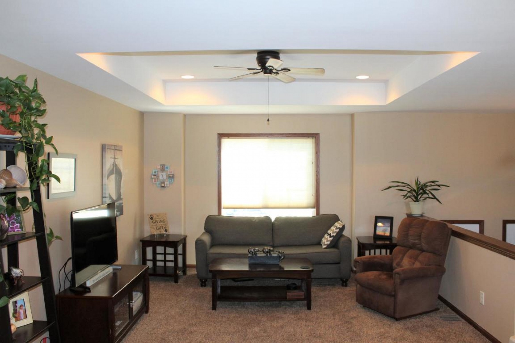 101 Edman Avenue, Volga, SD 57071