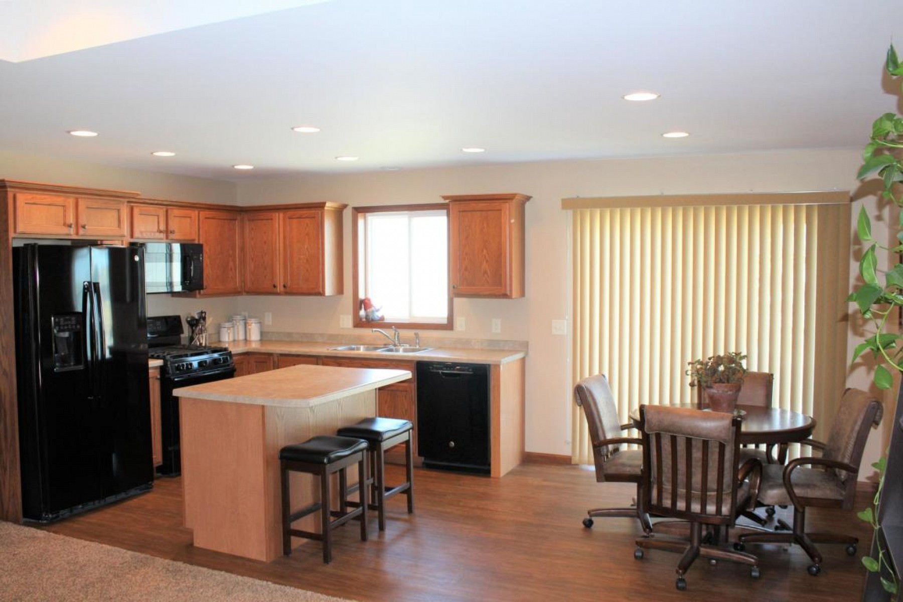 101 Edman Avenue, Volga, SD 57071