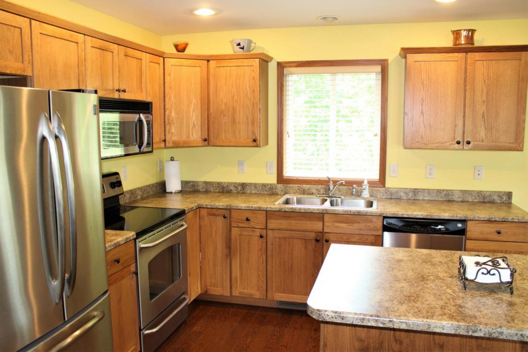 925 Western Avenue S, Brookings, SD 57006