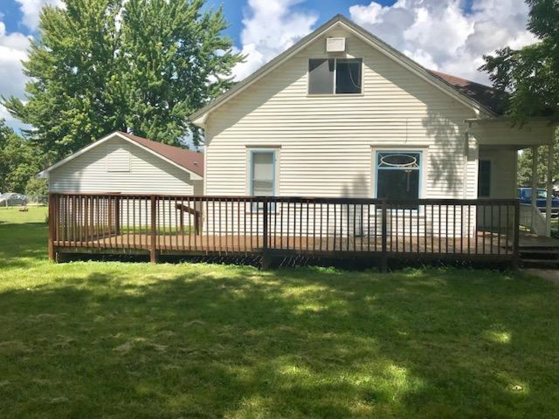 929 2nd, Brookings, SD 57006