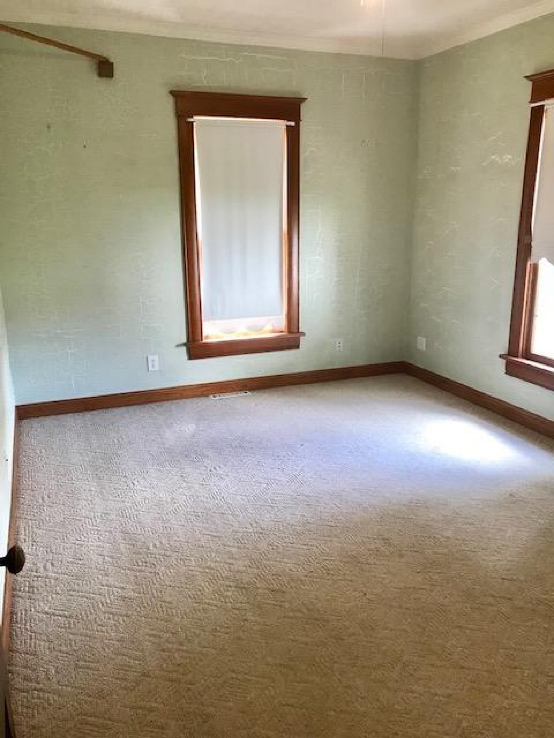 929 2nd, Brookings, SD 57006