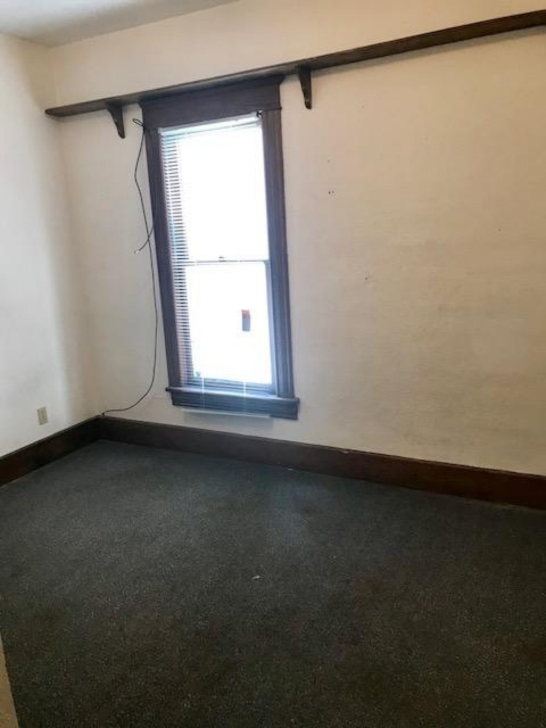 929 2nd, Brookings, SD 57006