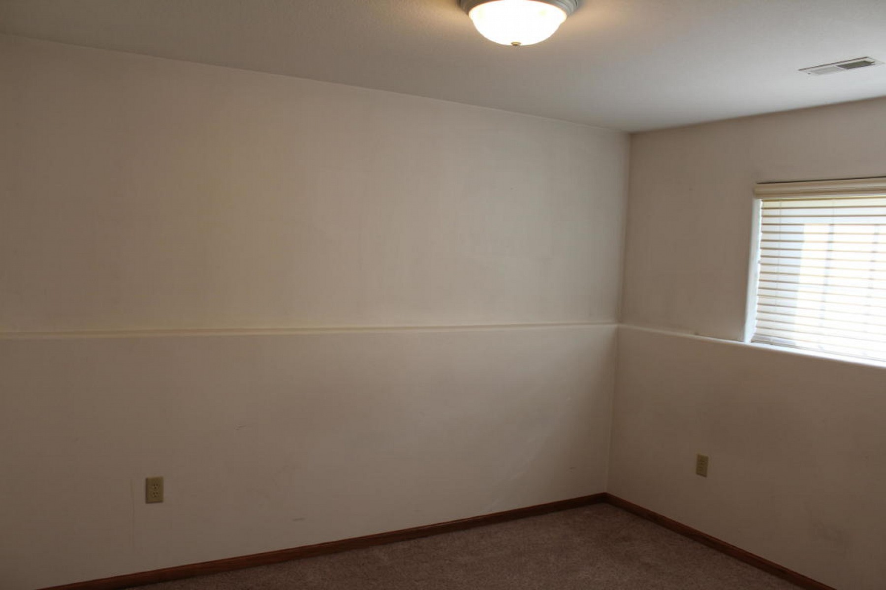 401 Ashley Avenue, Volga, SD 57071