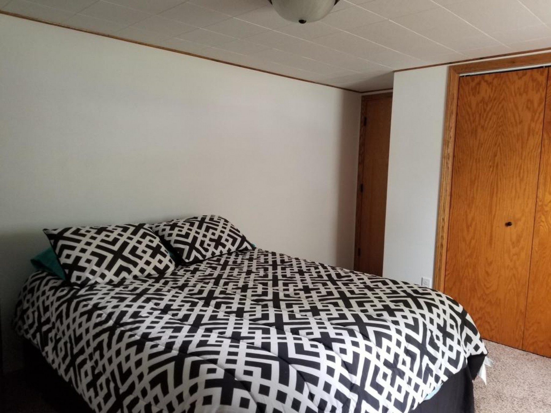 700 Astrachan Avenue, Volga, SD 57071