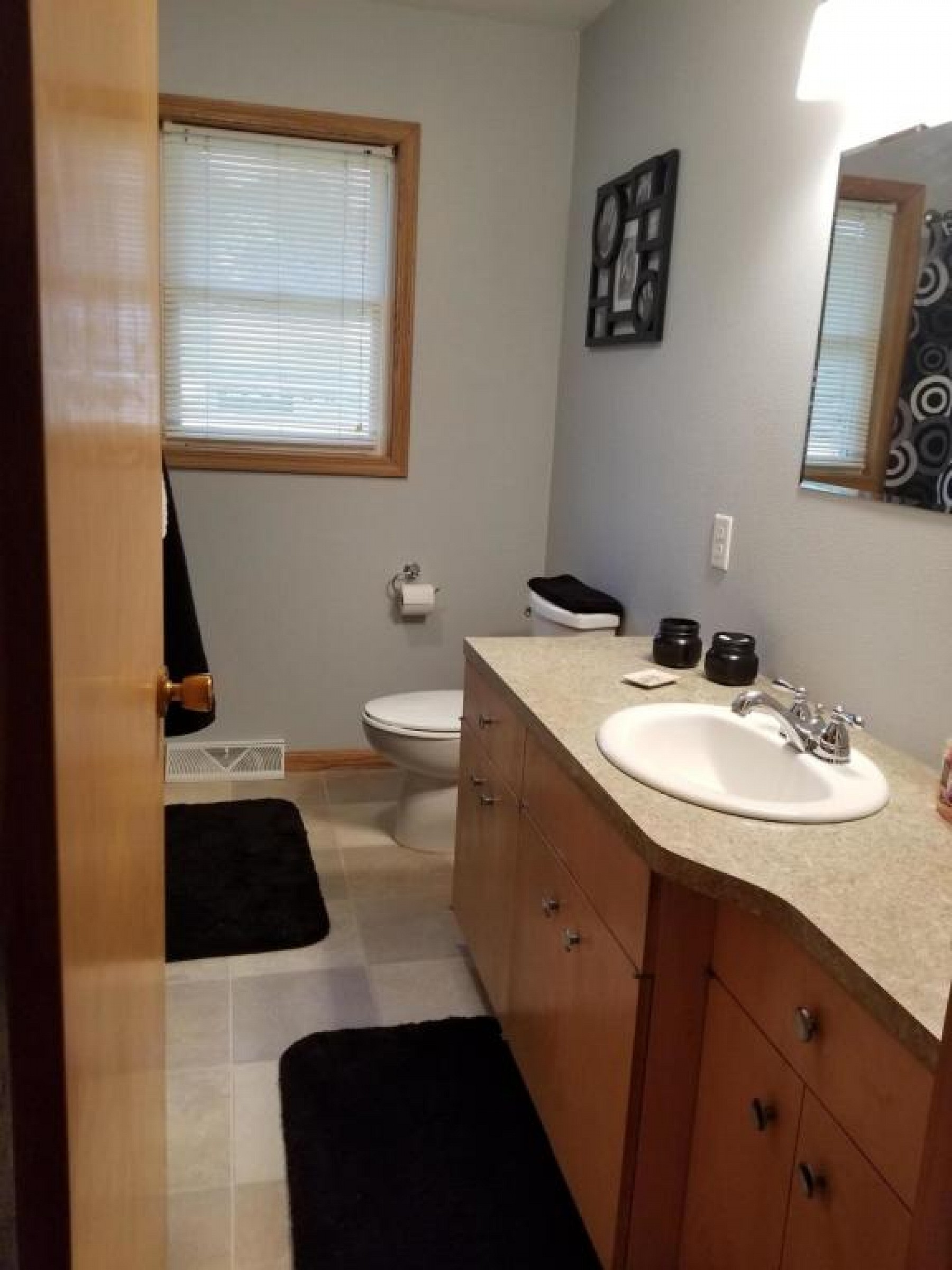 700 Astrachan Avenue, Volga, SD 57071