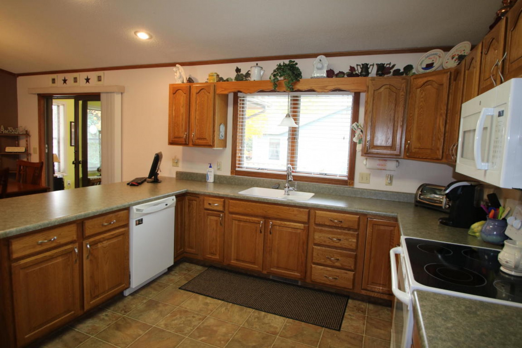 1722 Eberlein Drive, Brookings, SD 57006