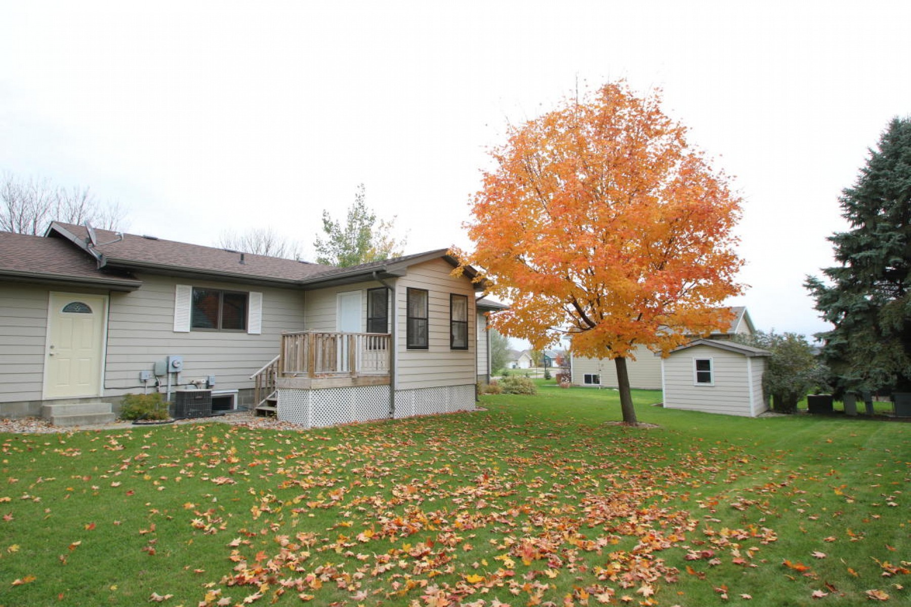 1722 Eberlein Drive, Brookings, SD 57006