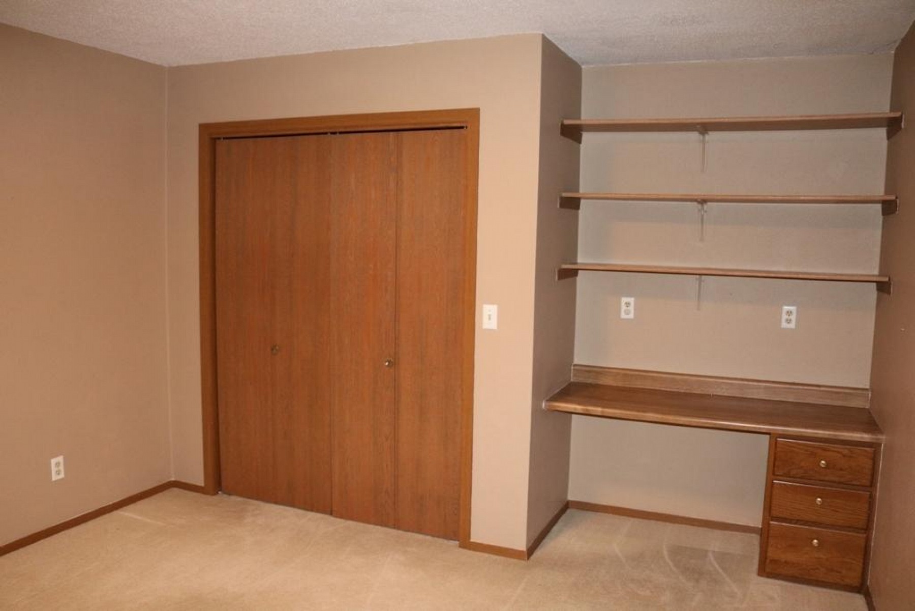 1303 3rd Street, Brookings, SD 57006