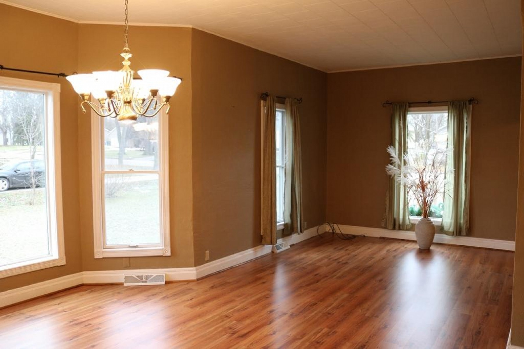 1303 3rd Street, Brookings, SD 57006