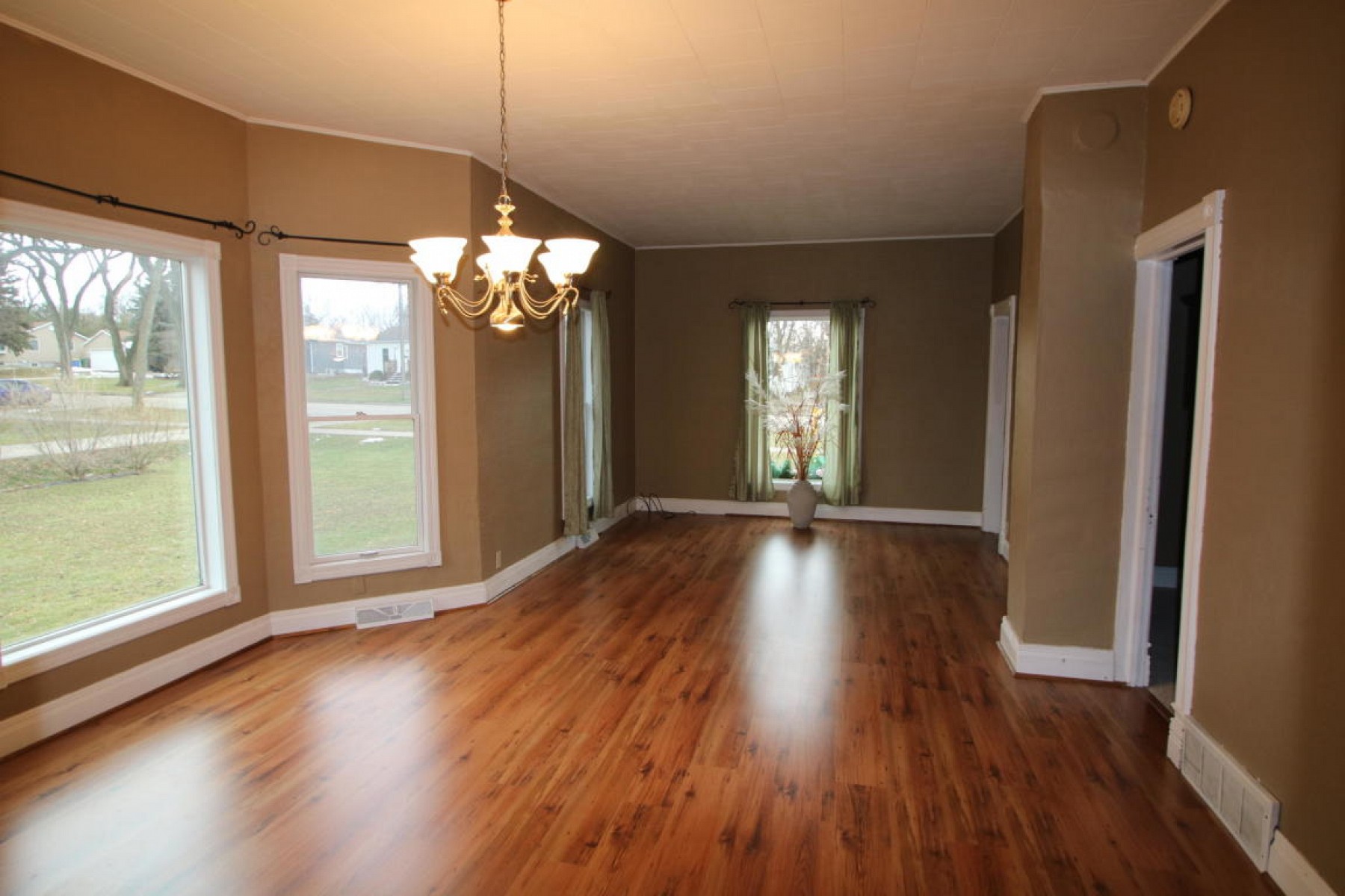 1303 3rd Street, Brookings, SD 57006