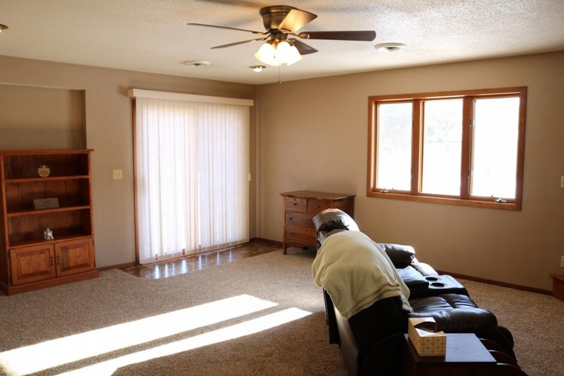 108 Redmond Road W, Aurora, SD 57002