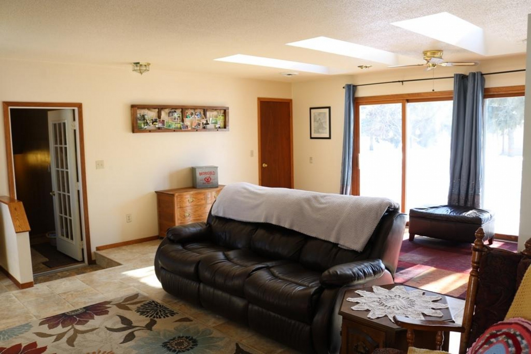 108 Redmond Road W, Aurora, SD 57002