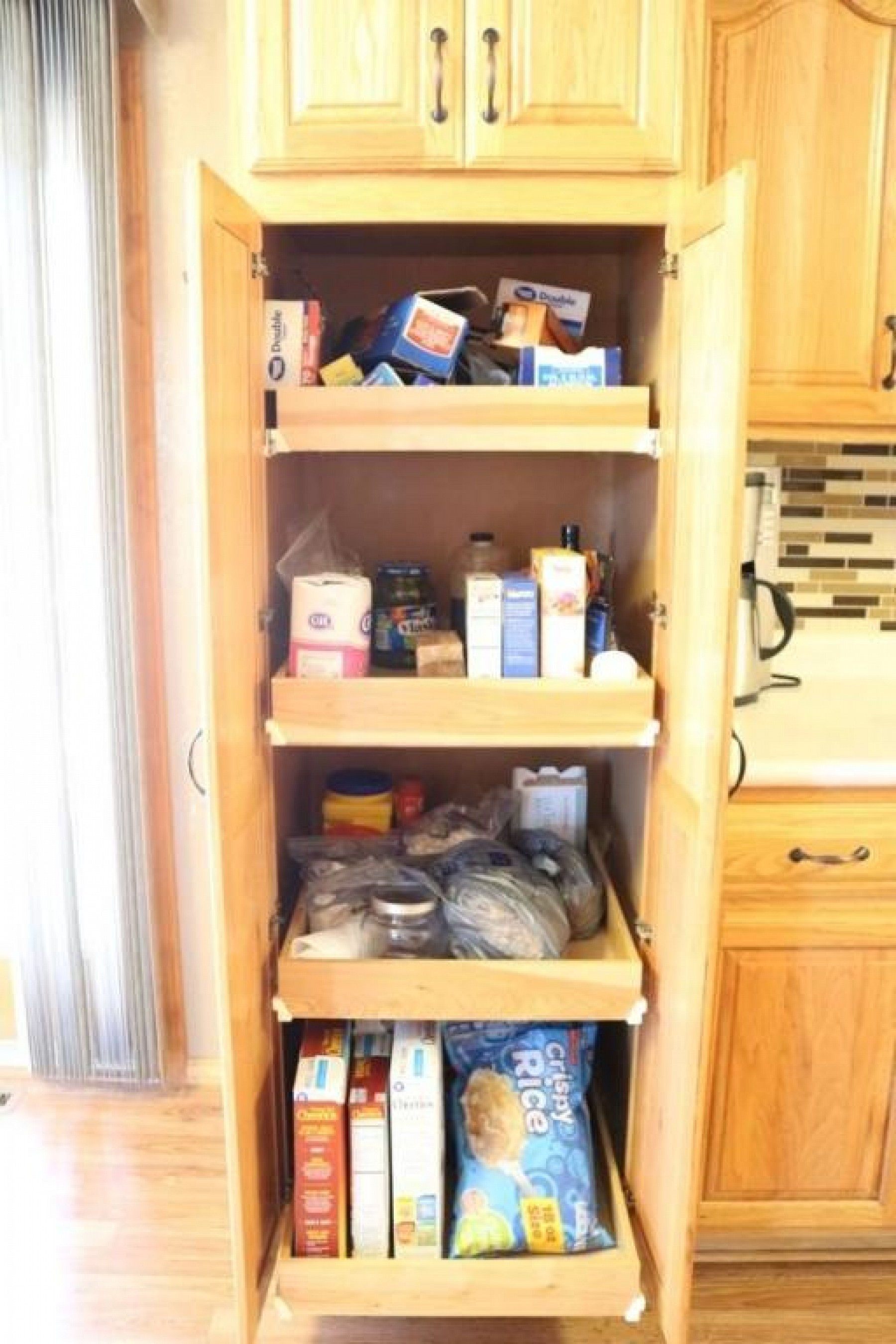 108 Redmond Road W, Aurora, SD 57002