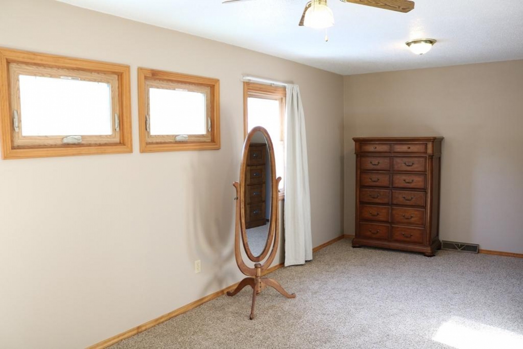 108 Redmond Road W, Aurora, SD 57002