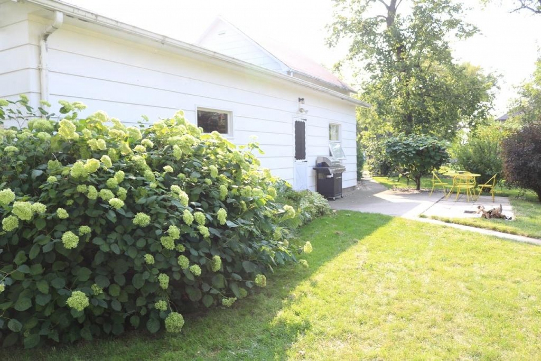 404 1st Street, Bruce, SD 57220