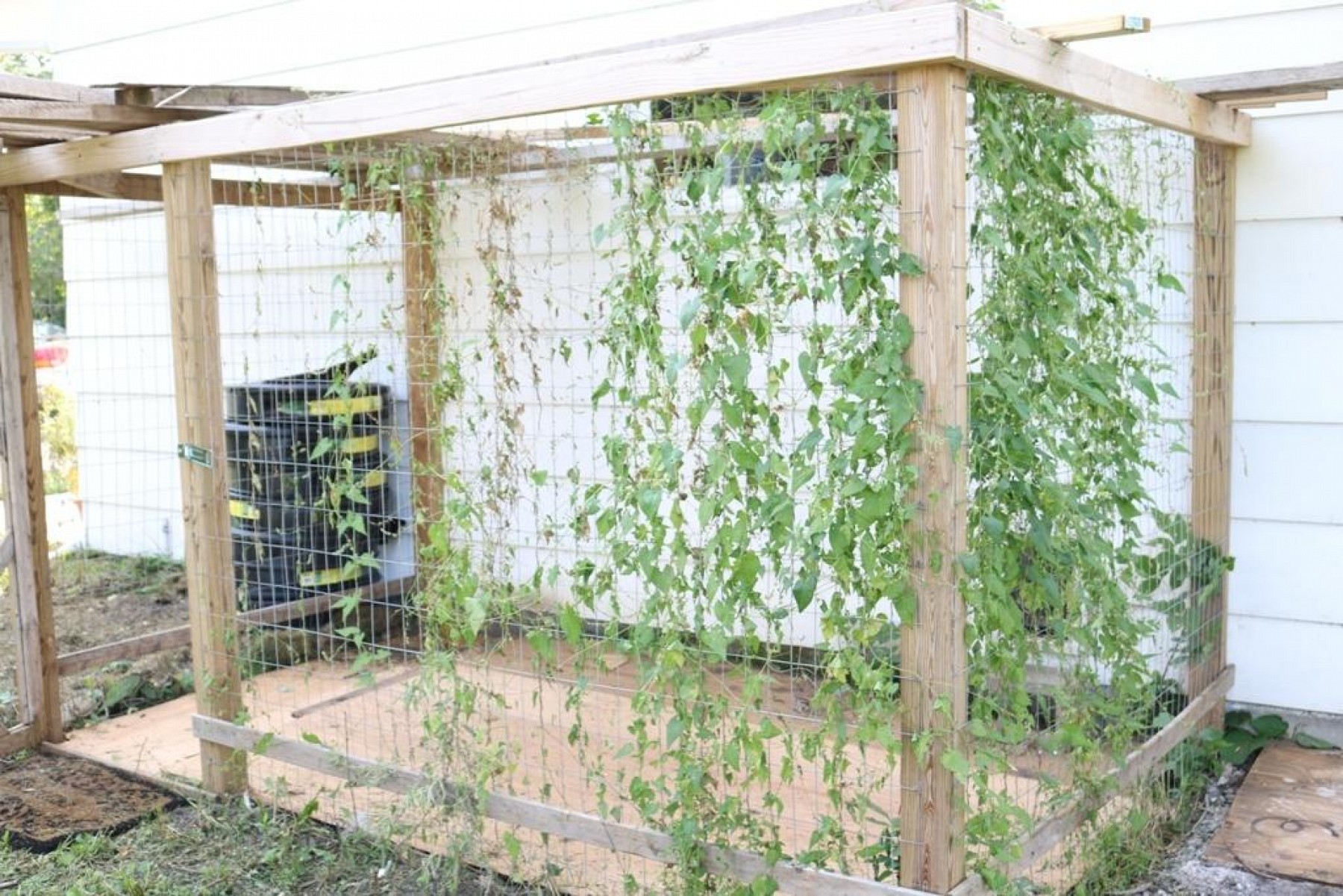 404 1st Street, Bruce, SD 57220