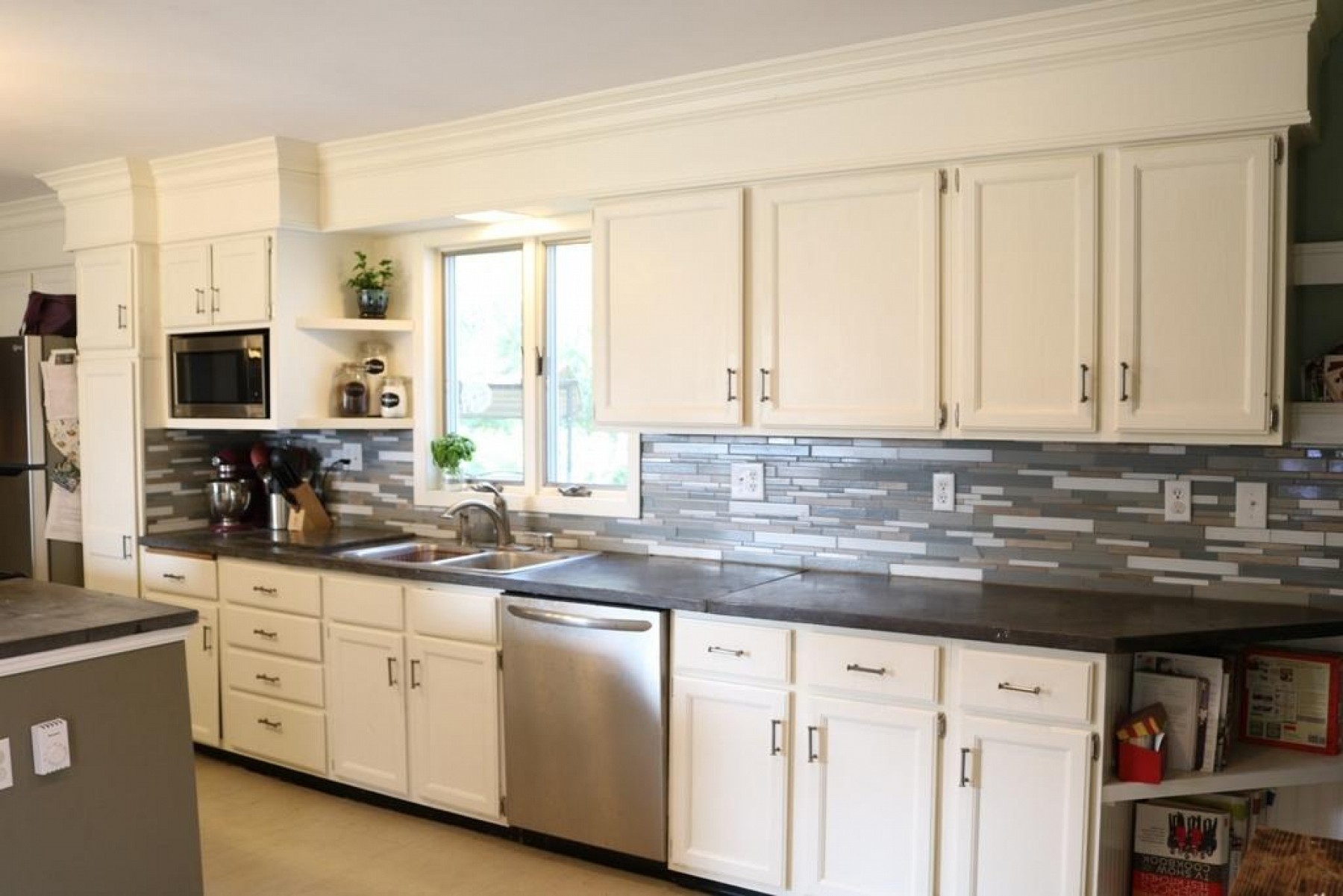 404 1st Street, Bruce, SD 57220