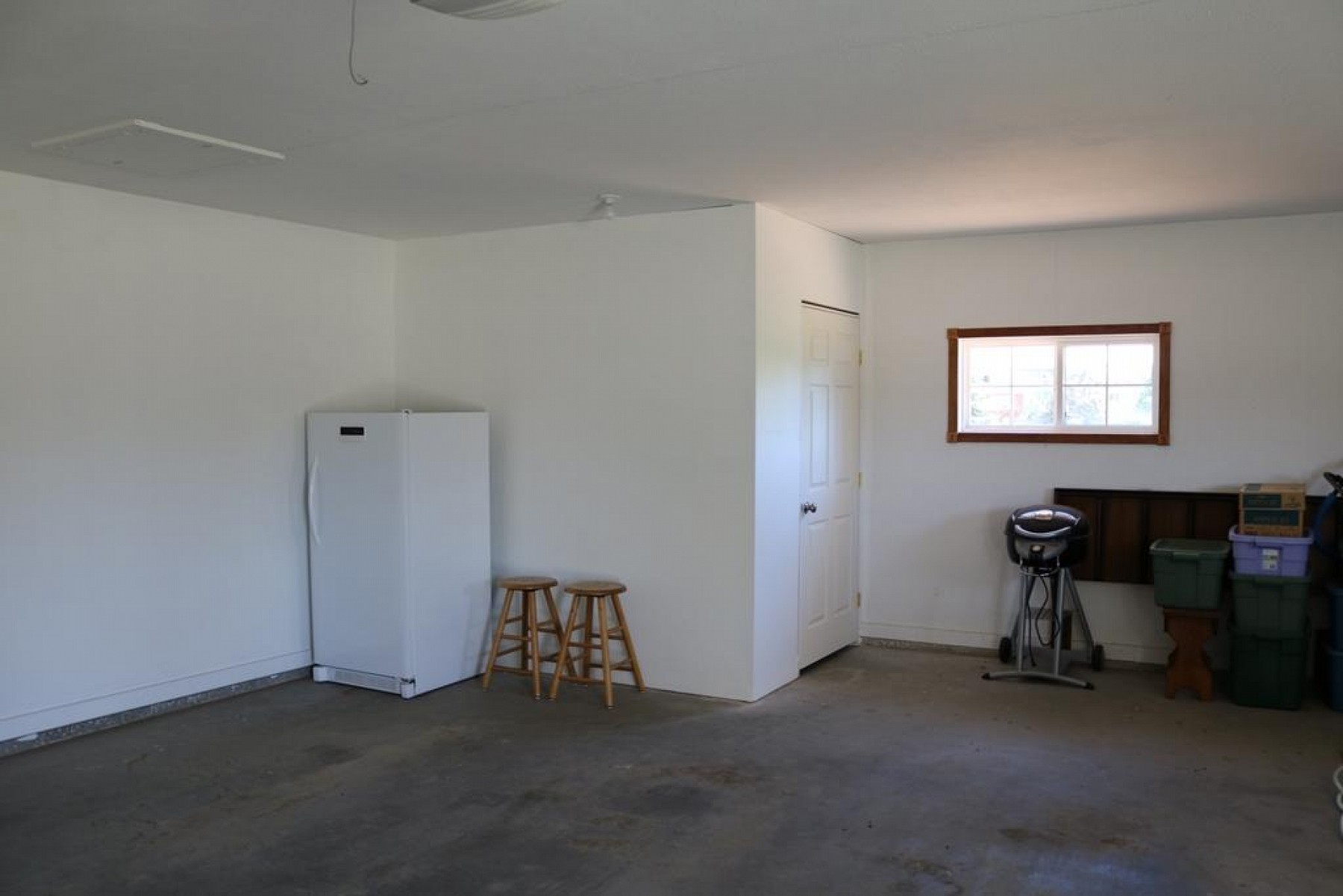 1239 Windsor Drive, Brookings, SD 57006