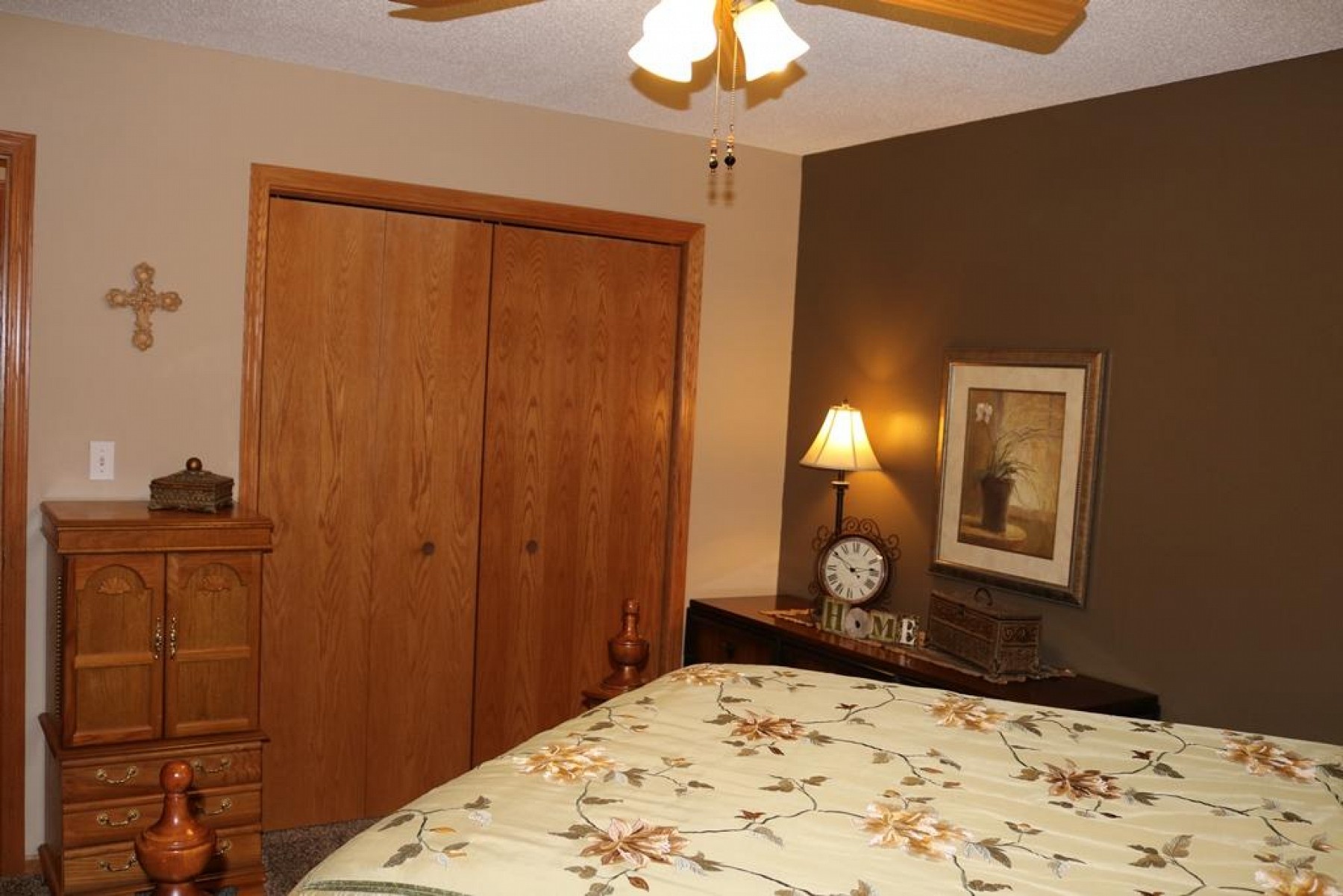 1239 Windsor Drive, Brookings, SD 57006