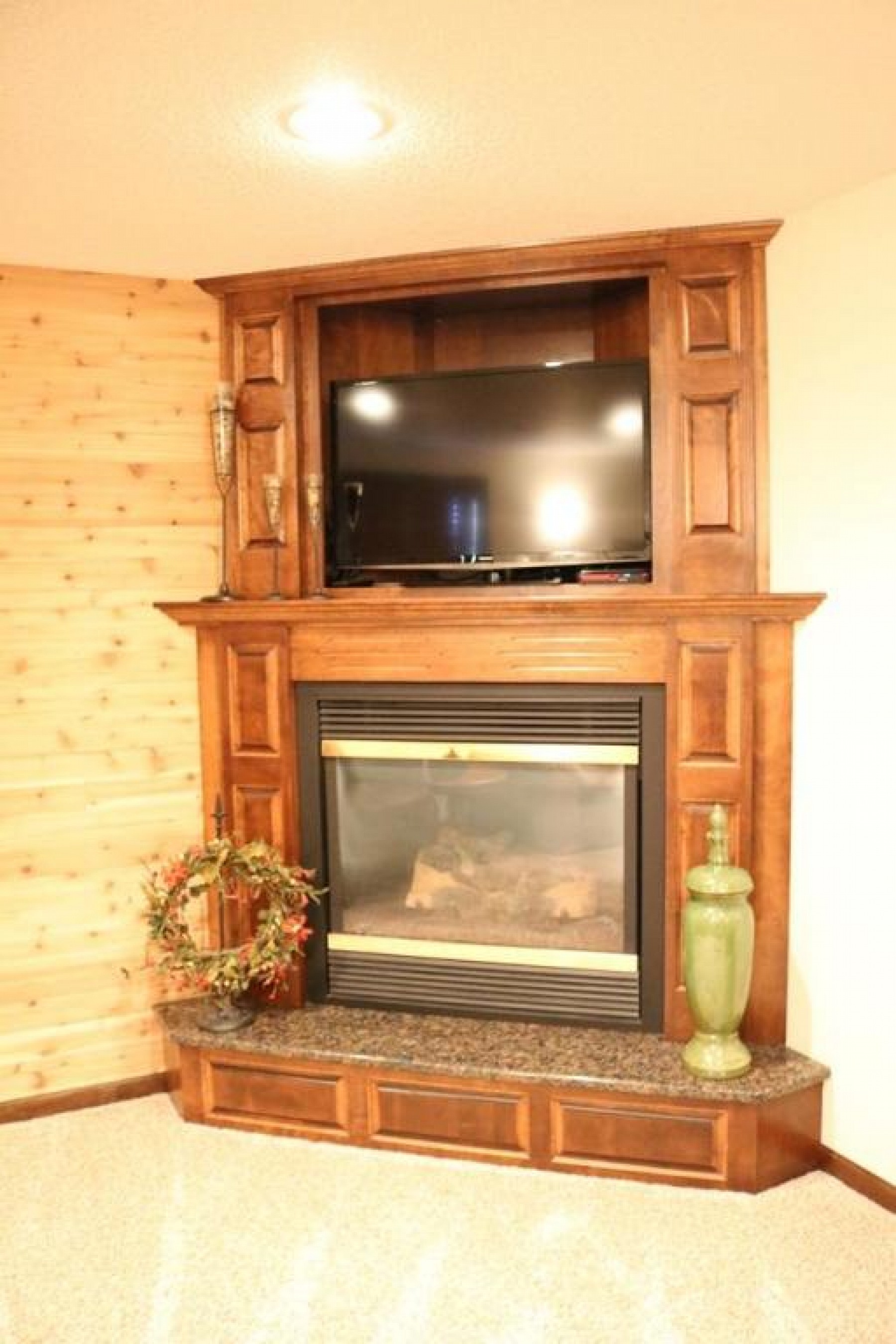 1239 Windsor Drive, Brookings, SD 57006