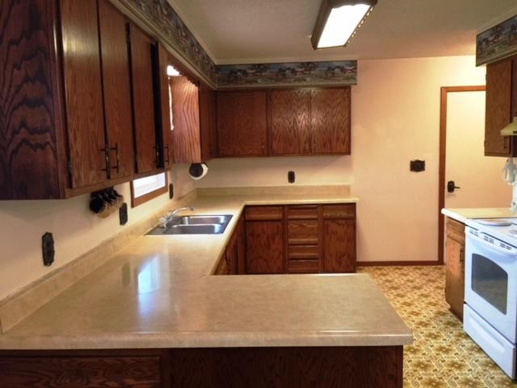 19707 471st Avenue, Bruce, SD 57220