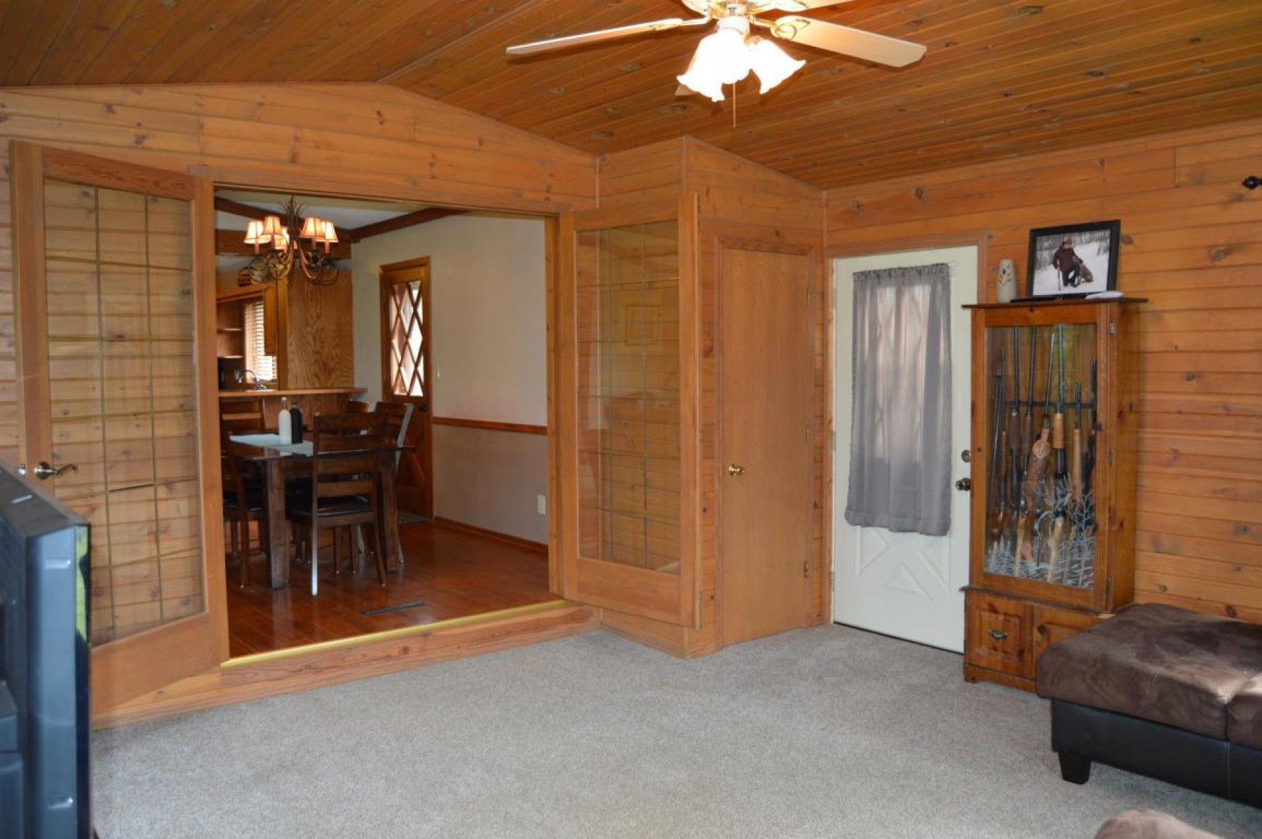 203 BEALE Drive, Volga, SD 57071