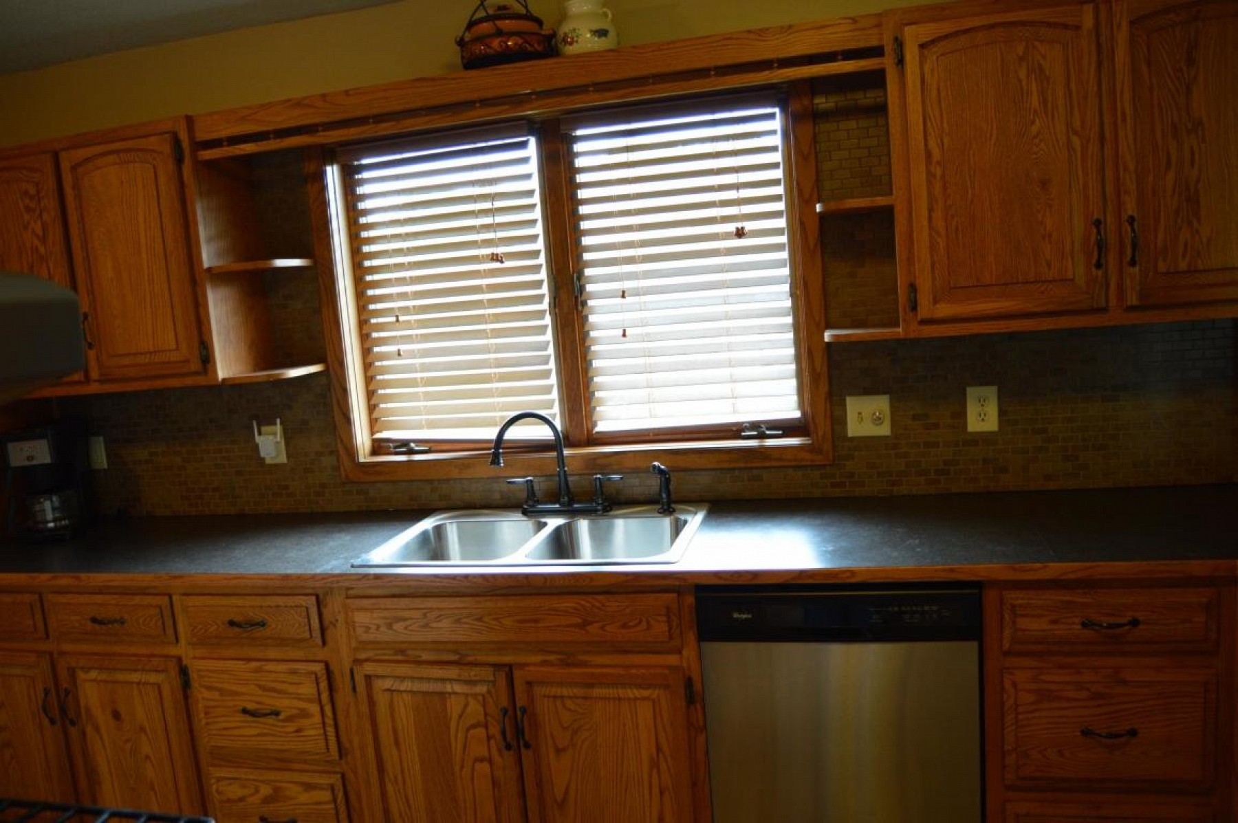 203 BEALE Drive, Volga, SD 57071