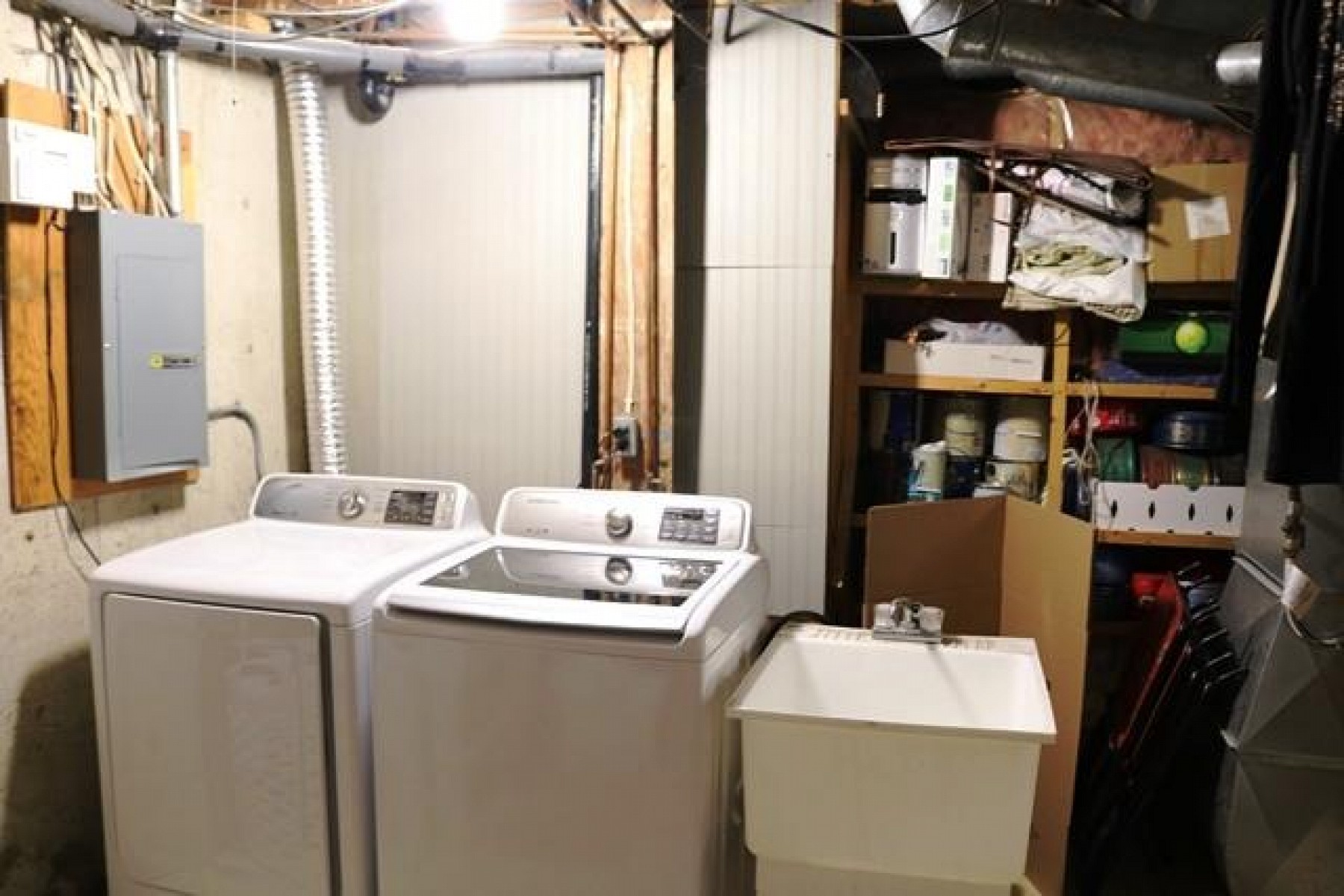 212 Santee Pass, Brookings, SD 57006