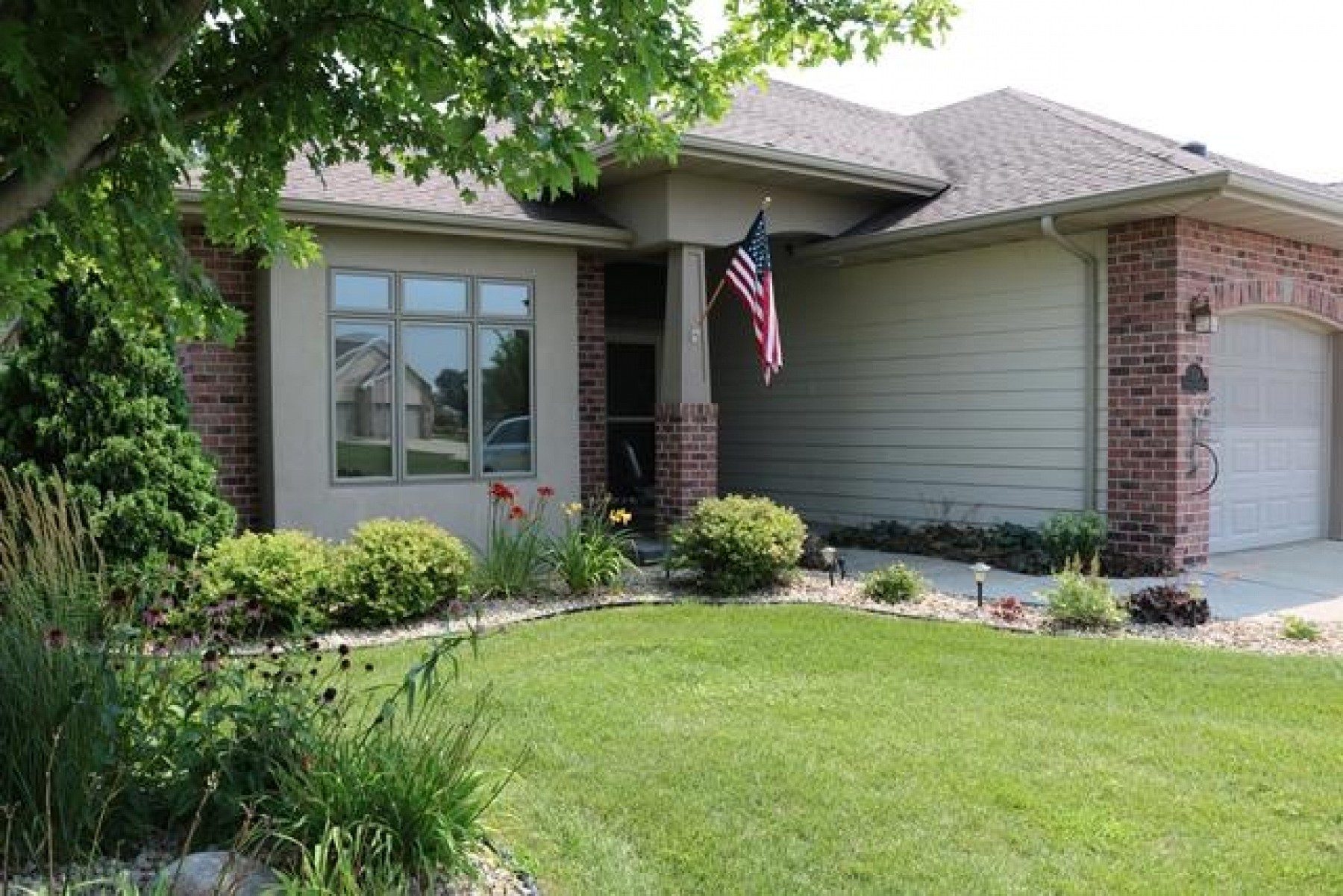 1119 Copper Mountain Road, Brookings, SD 57006