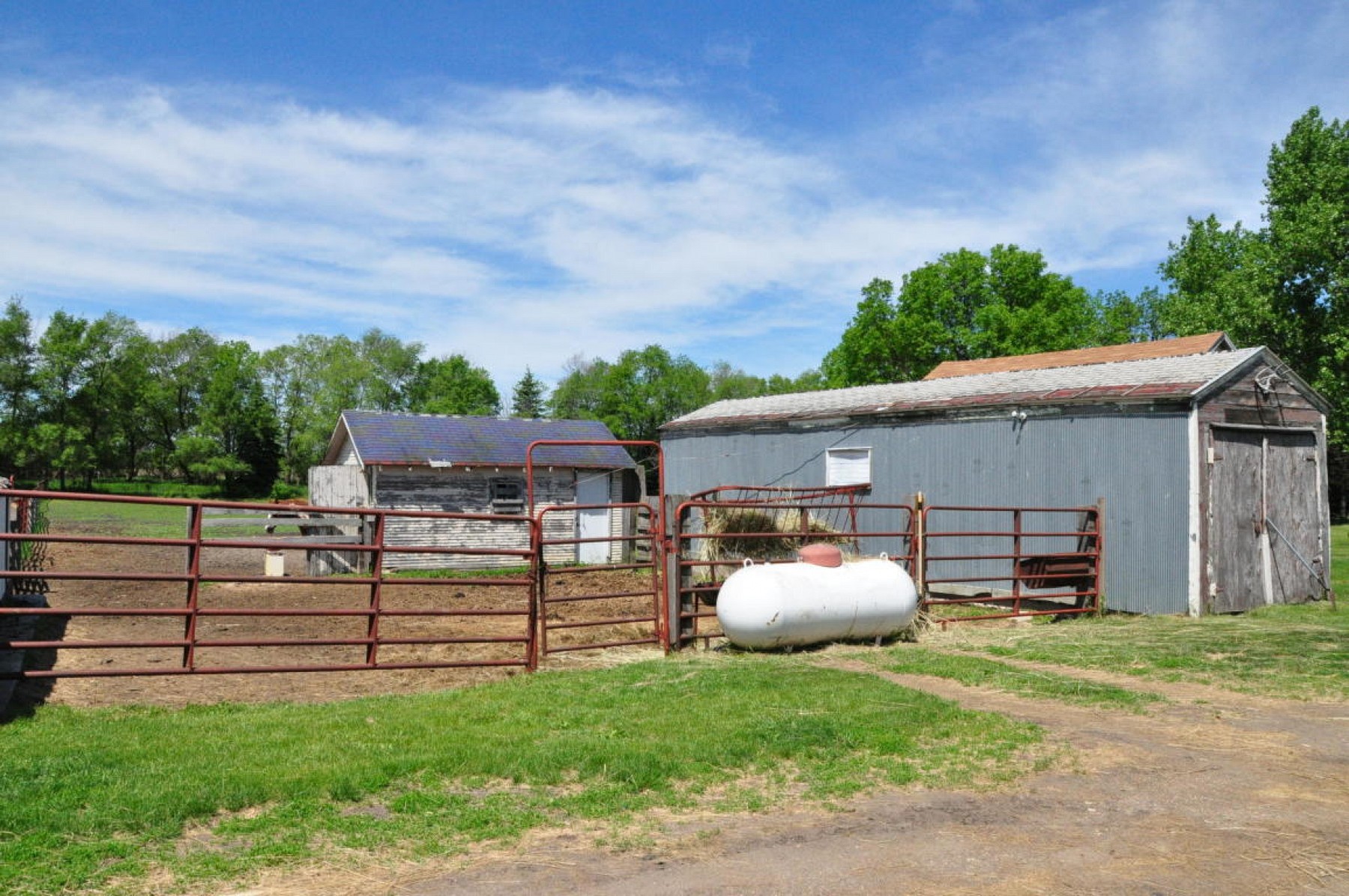 46665 199th Street, Bruce, SD 57220