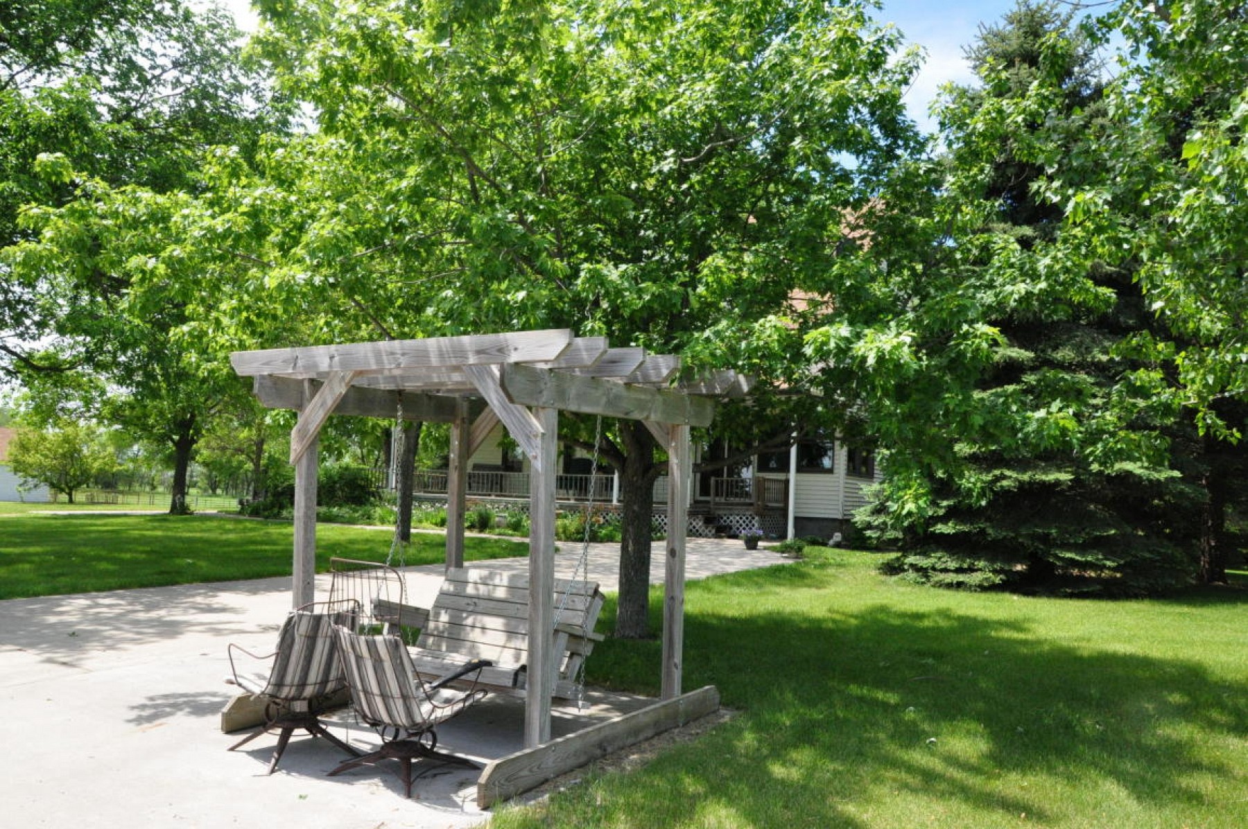 46665 199th Street, Bruce, SD 57220