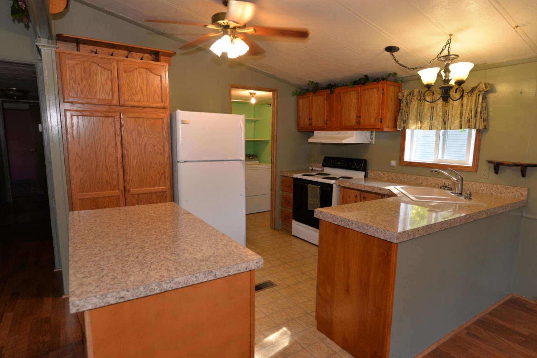 410 Medary, Brookings, SD 57006