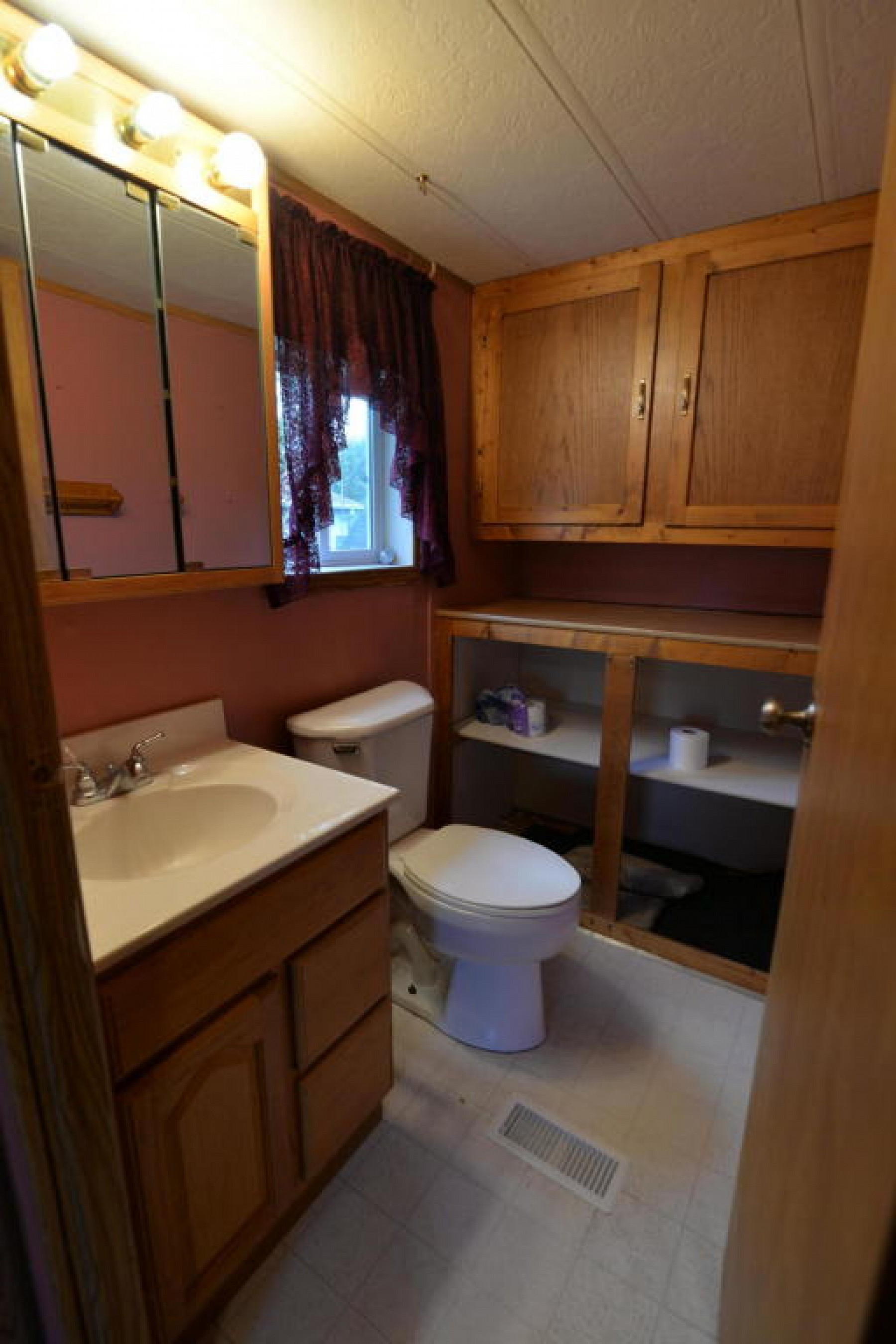 410 Medary, Brookings, SD 57006