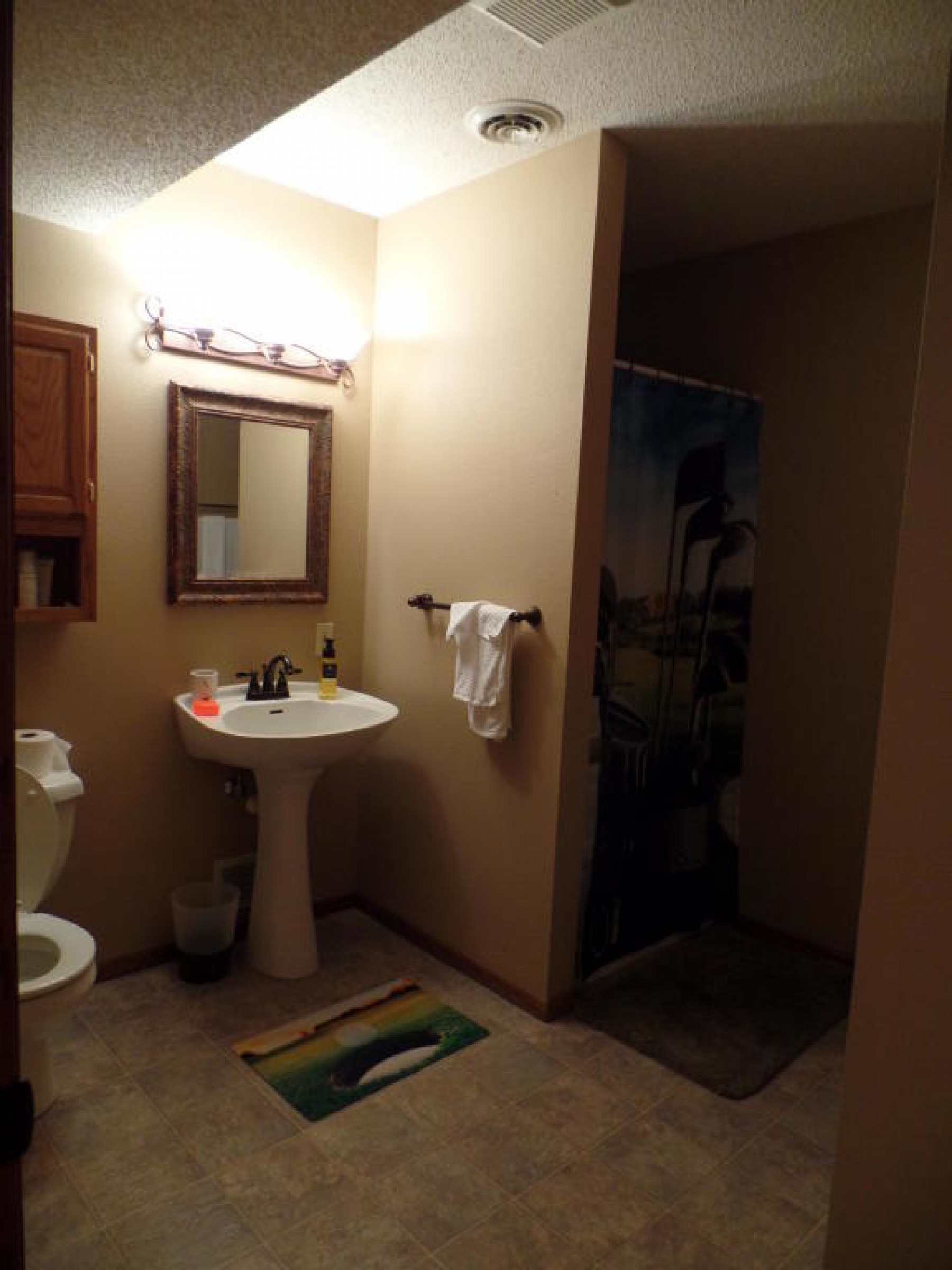 805 Arrowhead Pass, Brookings, SD 57006