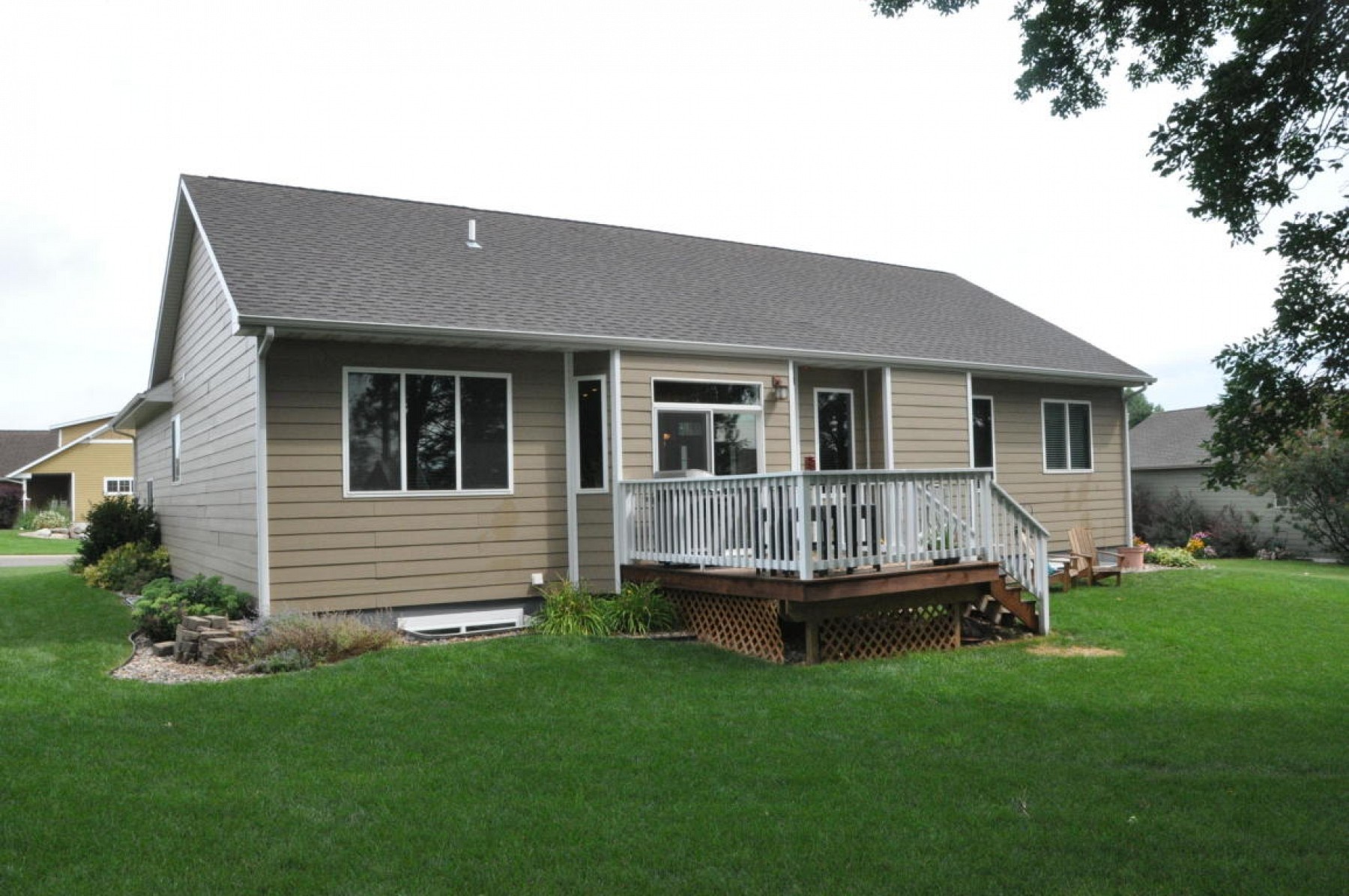 1928 Overlook Ridge Road, Brookings, SD 57006