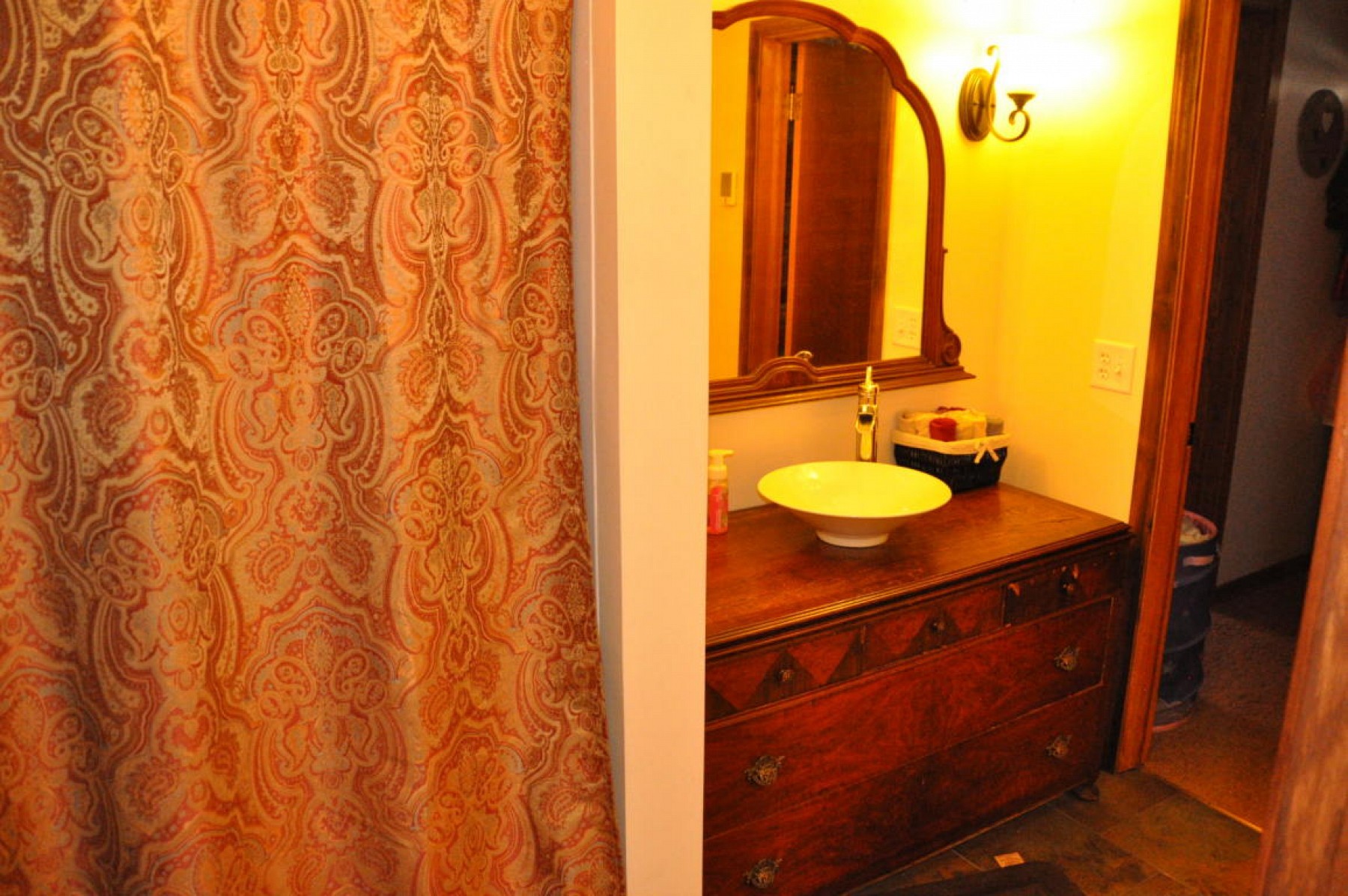 111 Main Street, White, SD 57276