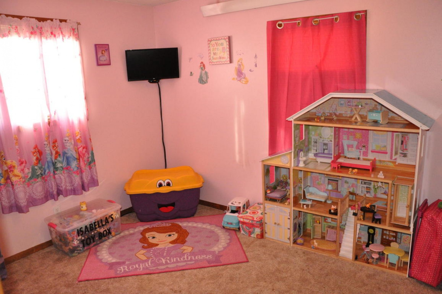 111 Main Street, White, SD 57276