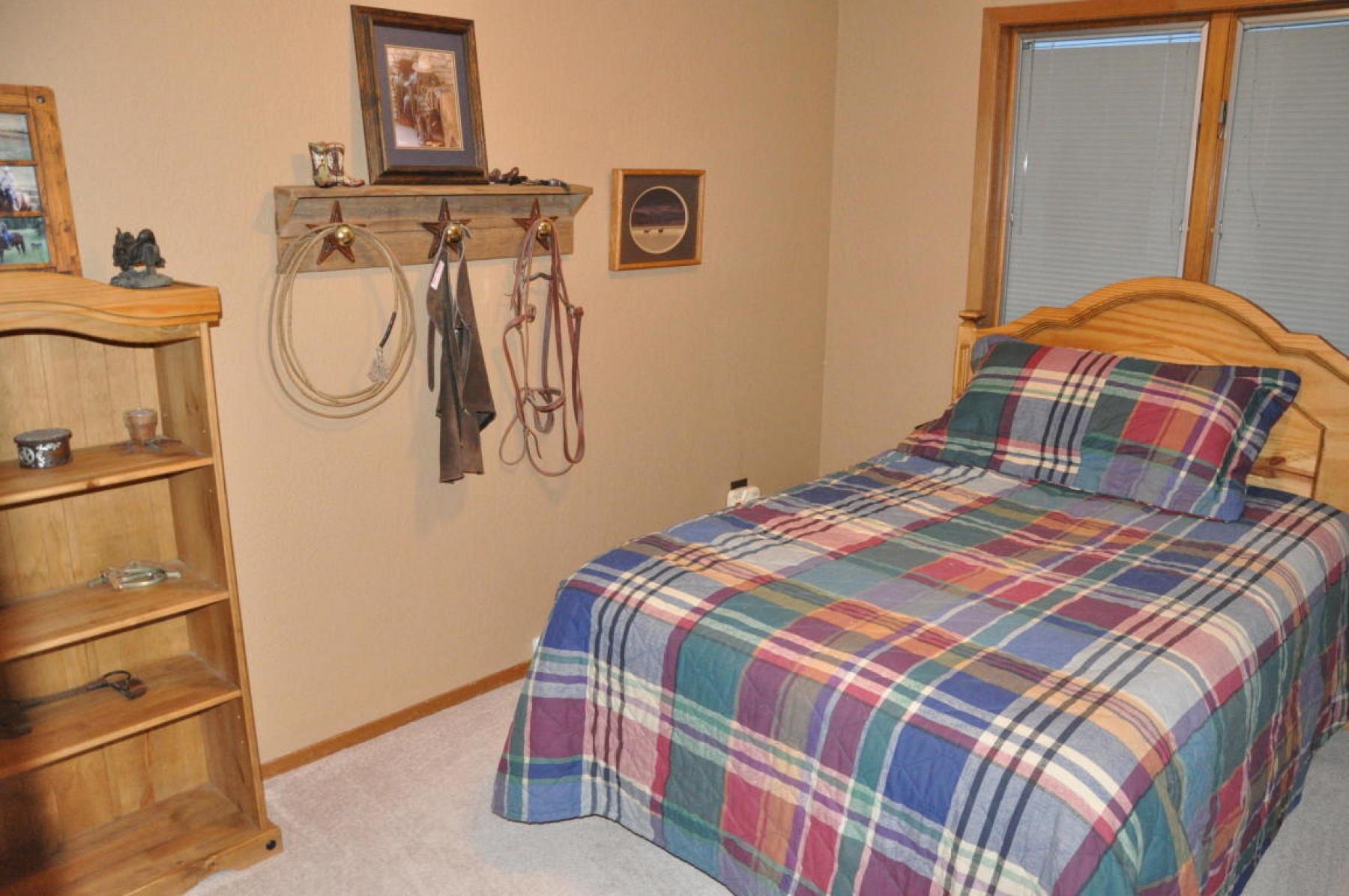 1428 YOSEMITE Lane, Brookings, SD 57006