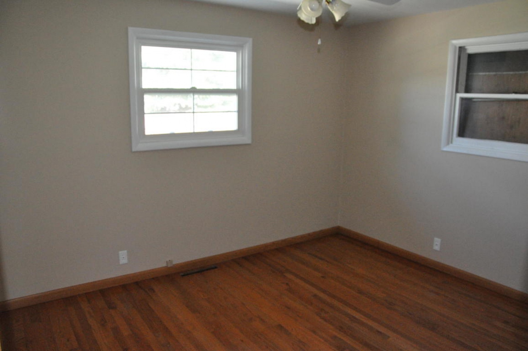 1817 Lincoln Lane, Brookings, SD 57006