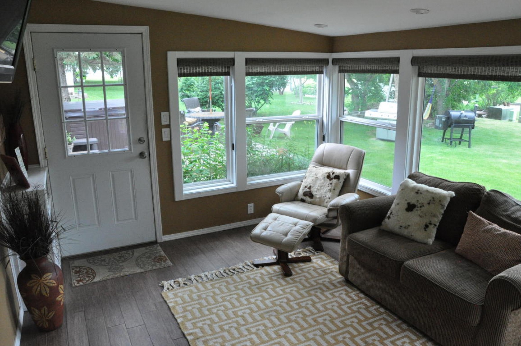 2100 Derdall Drive, Brookings, SD 57006