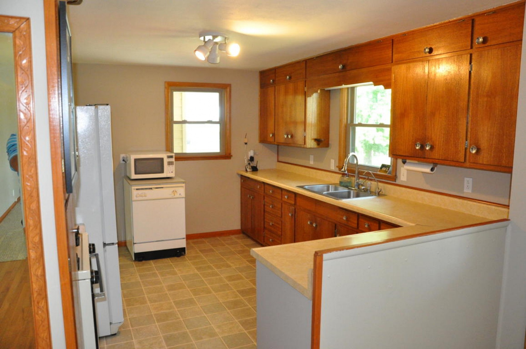 1534 Main Avenue S, Brookings, SD 57006