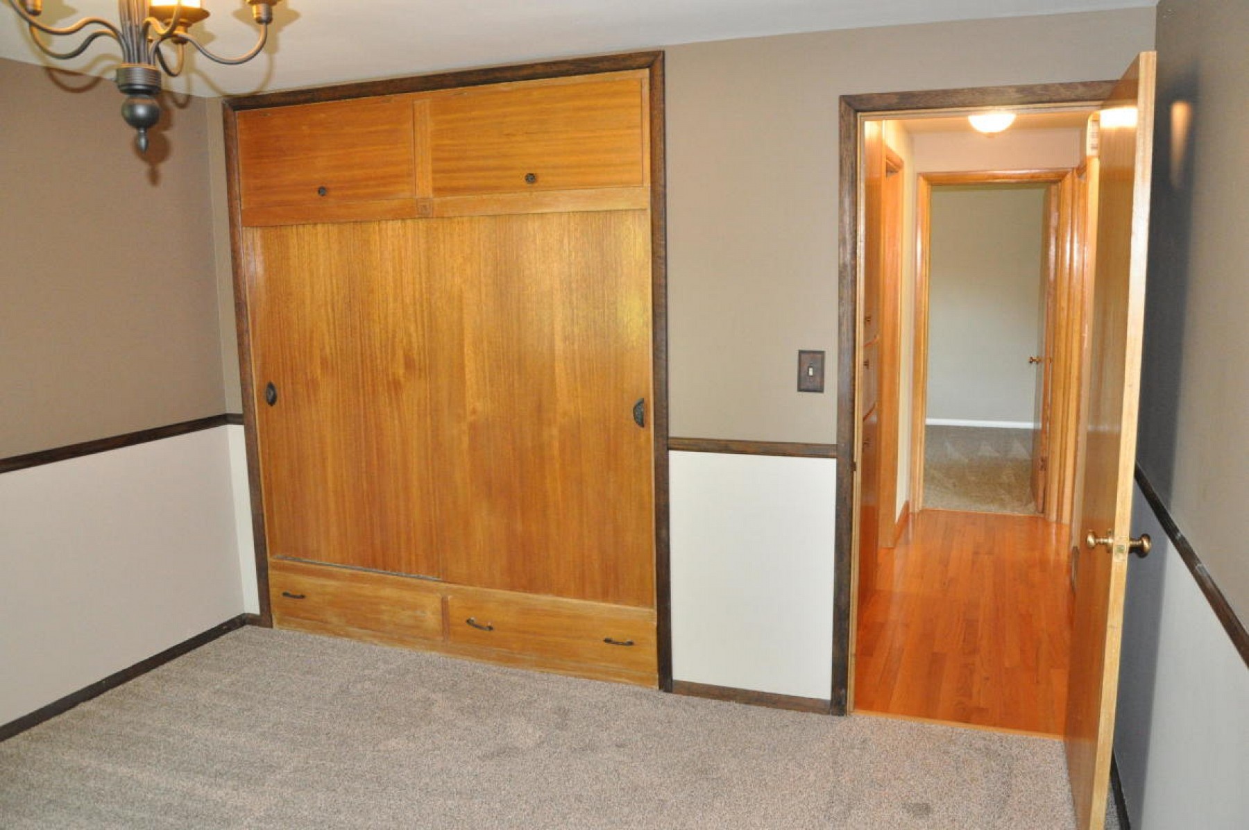 1534 Main Avenue S, Brookings, SD 57006