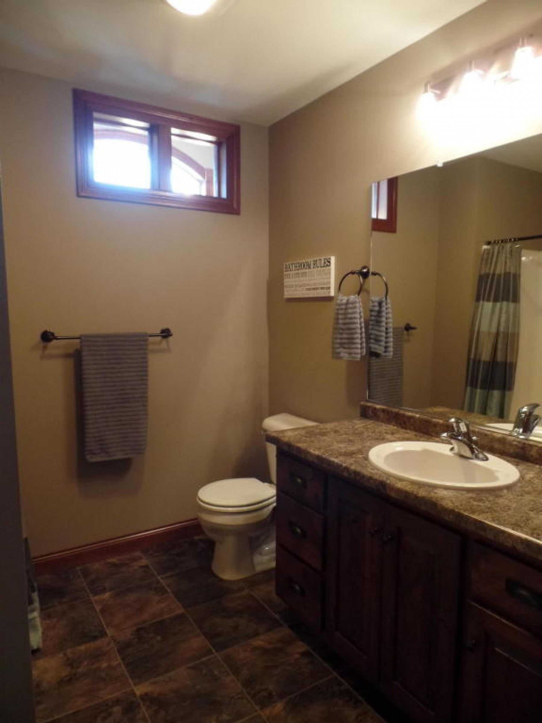 1818 7th Avenue S, Brookings, SD 57006