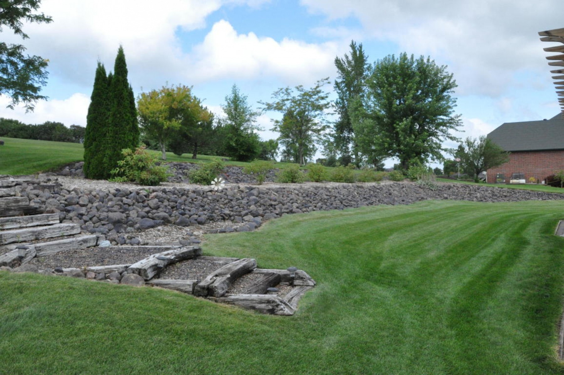 46879 Amen Corner, Brookings, SD 57006