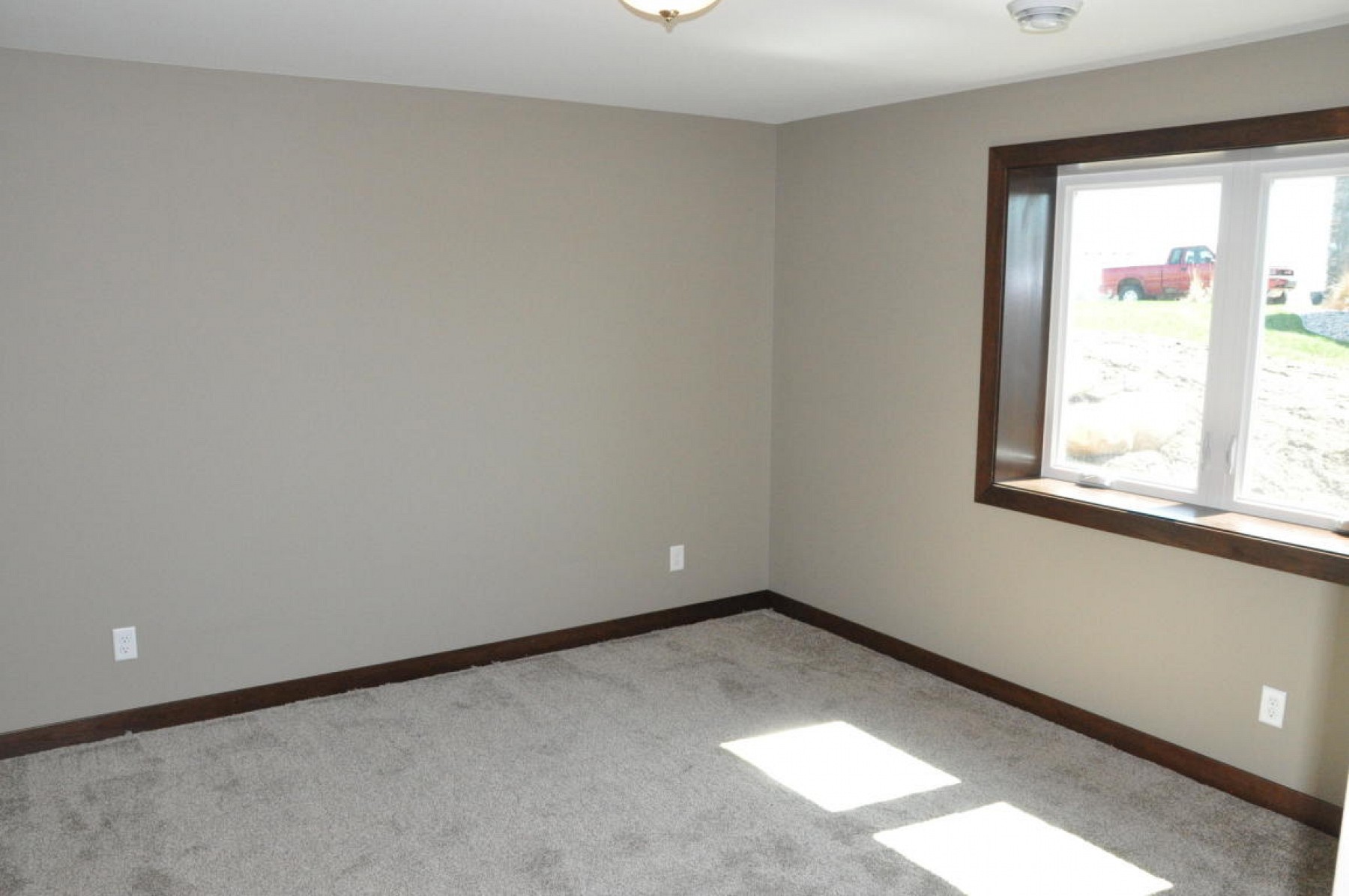 2121 Larkspur Ridge Drive, Brookings, SD 57006